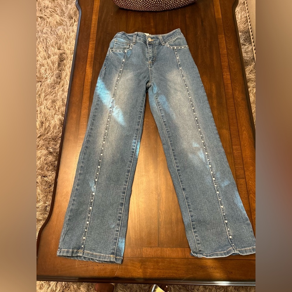 Kids Blue Jeans with Studded Detail-Size 10/12-
25" inseam‎